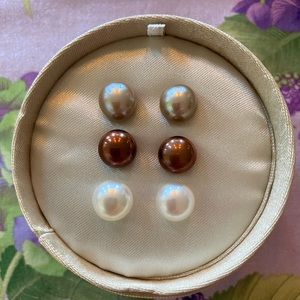3 pair of 14k yellow gold stud pearl earrings